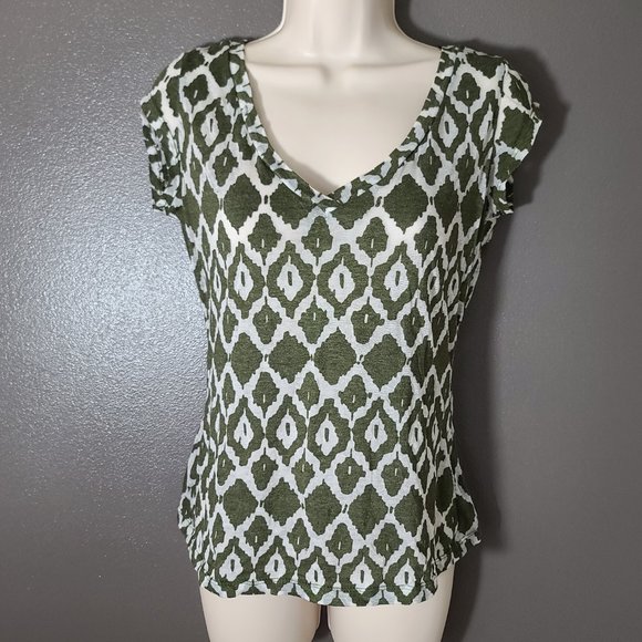 Dots Cream & Green Abstract Sheer Blouse - Picture 4 of 6